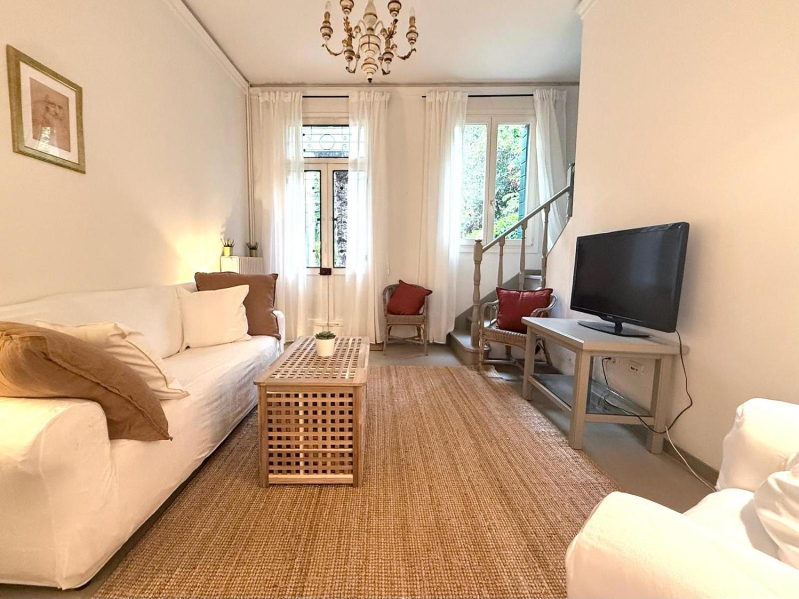 Garden Lodge By Veneto Villa Villa Osti Exterior photo